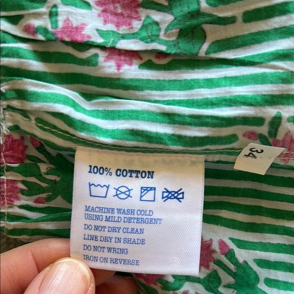 Floral Green Dress with Red Accents - Picture 10 of 10